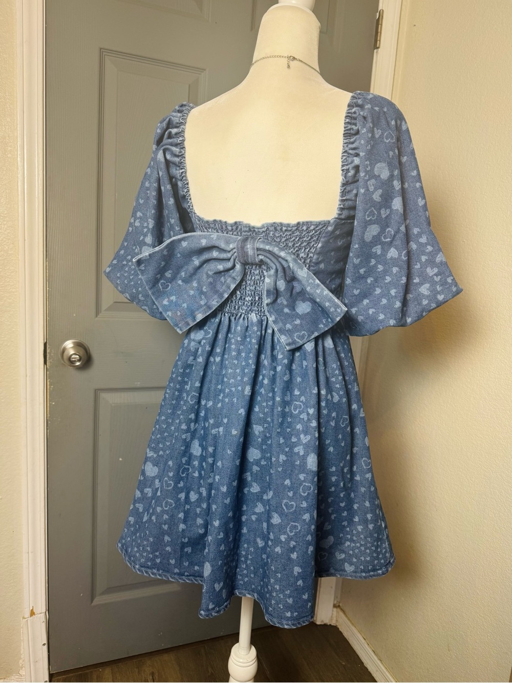 Avec Les Filles Anthropologie Denim BabyDoll Dress with Oversized Bow Detail - Picture 5 of 9